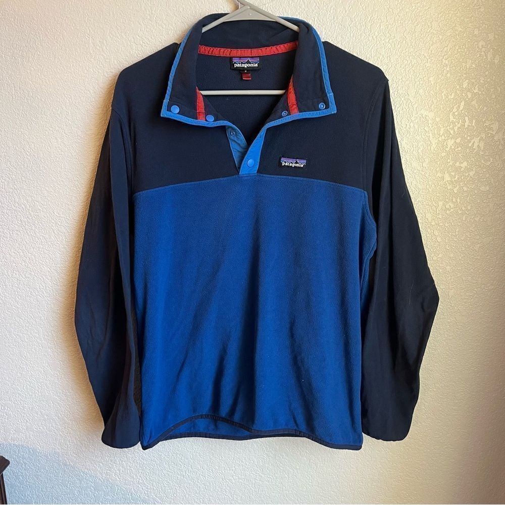 Patagonia Lightweight Colorblock Fleece Pullover